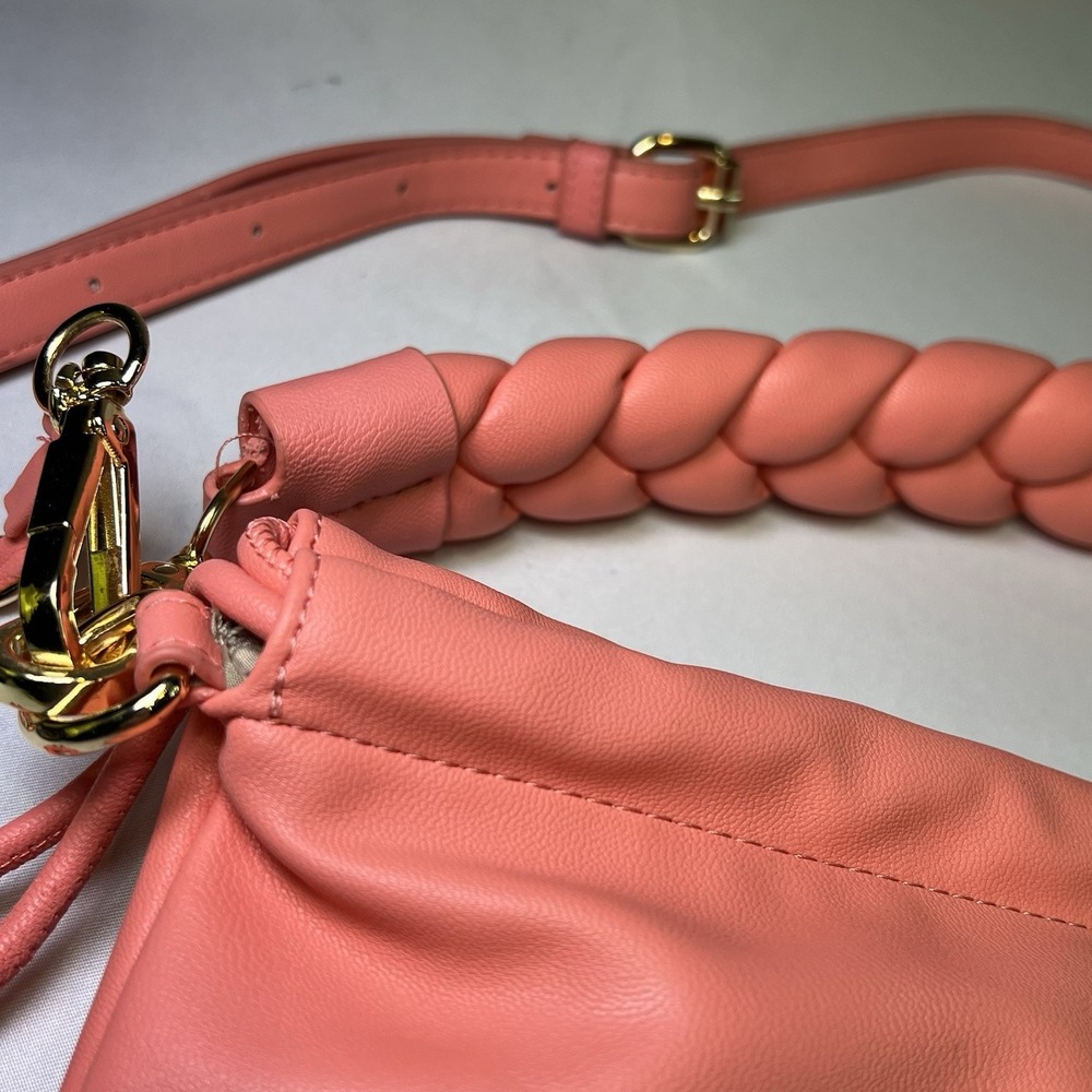 Steve Madden Peach Pink Smooth Faux Leather Crossbody Bag Woven Clutch Strap - Picture 4 of 9